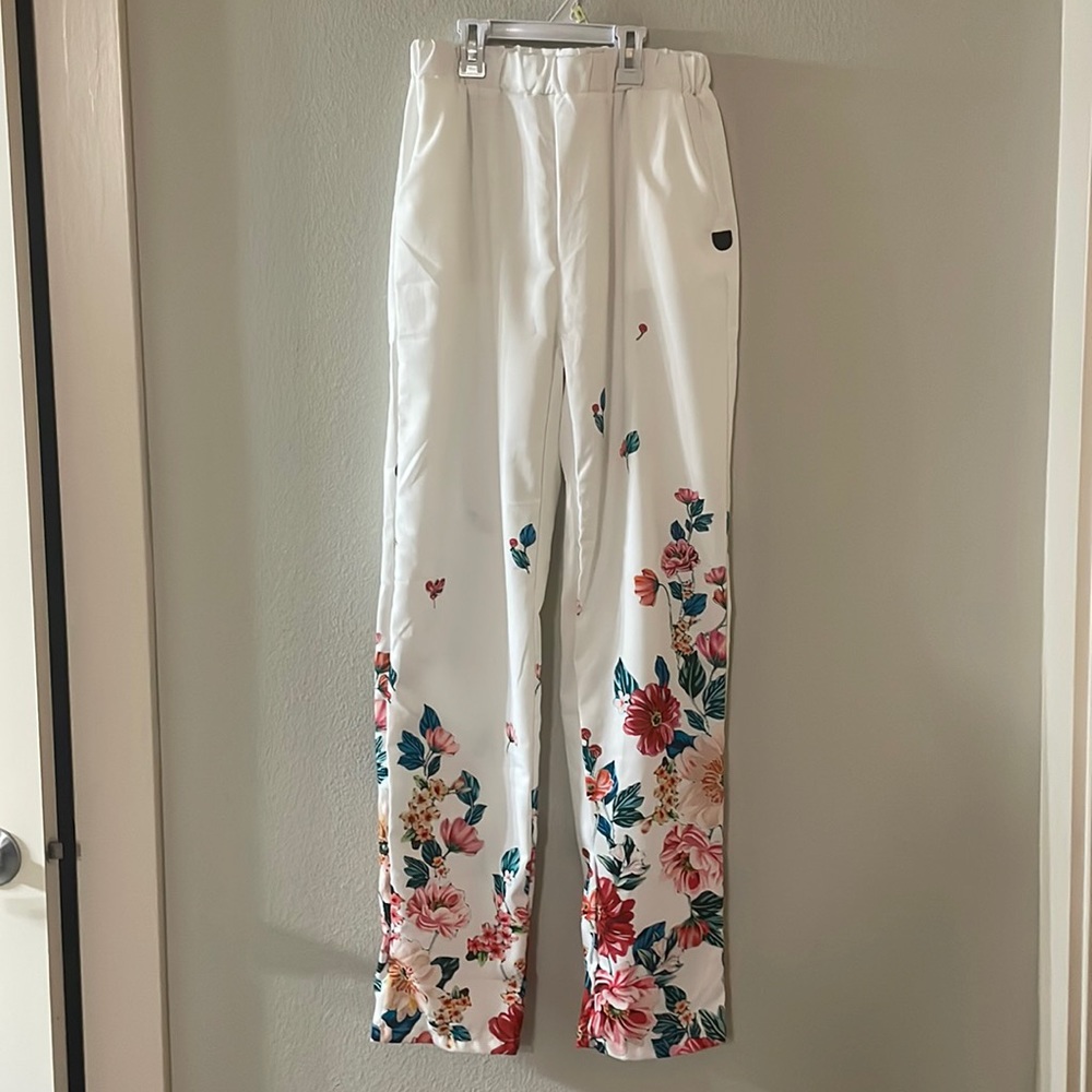 Gorgeous Floral Pants